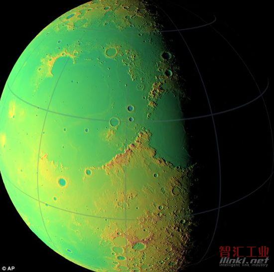 以&ldquo;阿波罗15&rdquo;号的降落点为中心的月球地形图。